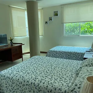 Apartamento Doral ¡cerca Del Aeropuerto!, Guayaquil